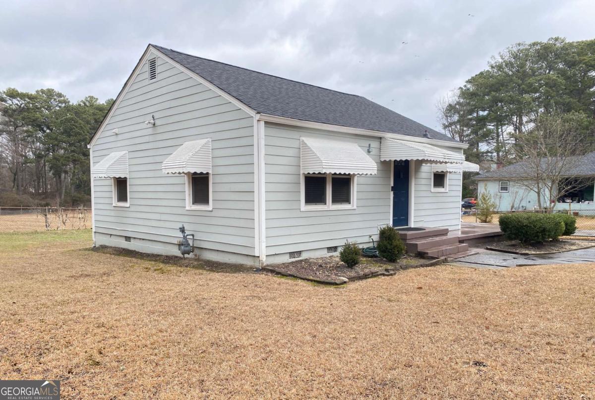 330 Community Drive SW Mableton GA 30126
