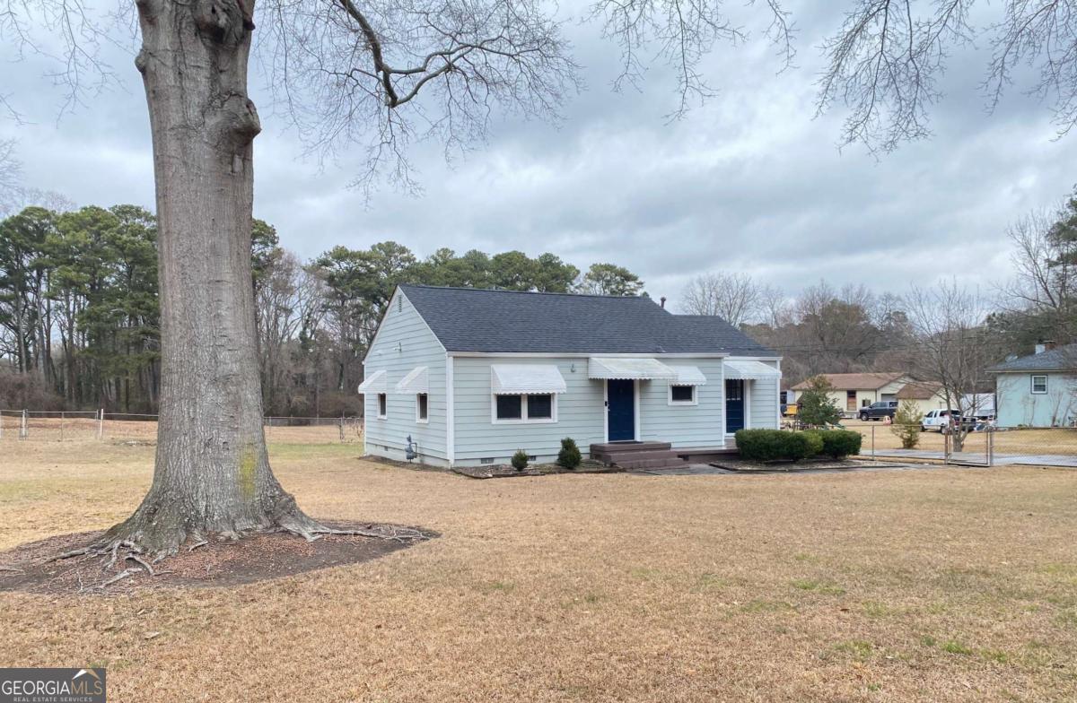 330 Community Drive SW Mableton GA 30126