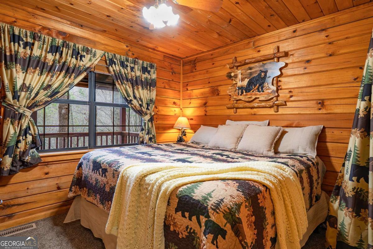 216 Pig Trail Cherry Log GA 30522