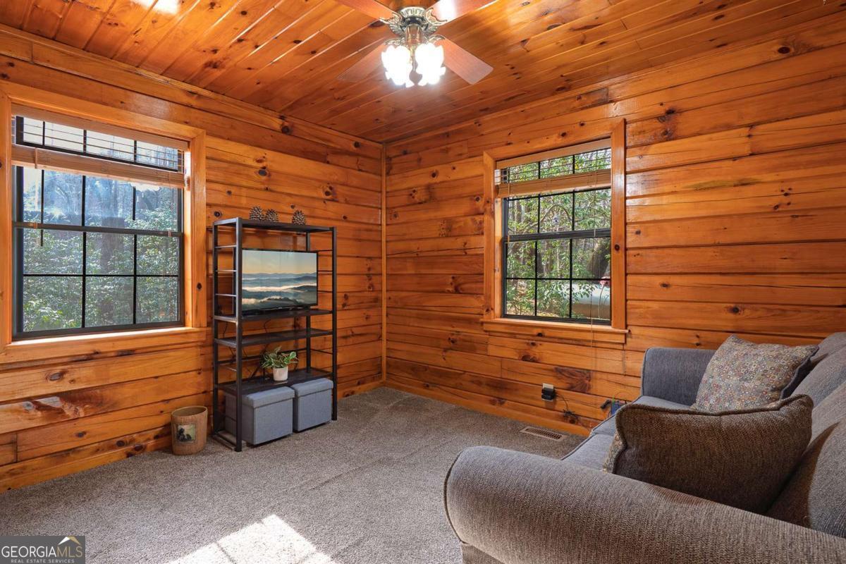 216 Pig Trail Cherry Log GA 30522