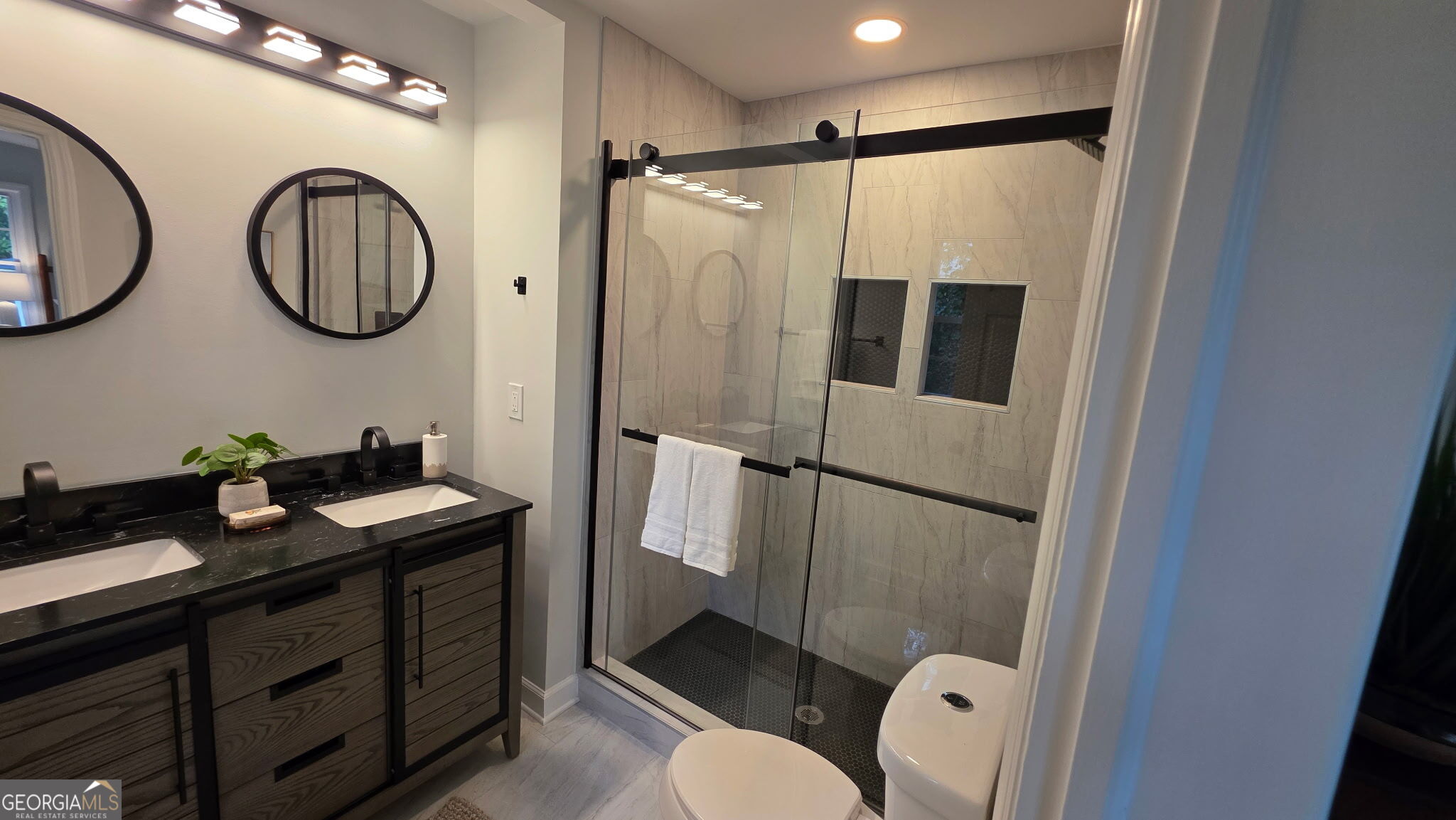 610 Glenforest Road Sandy Springs GA 30328