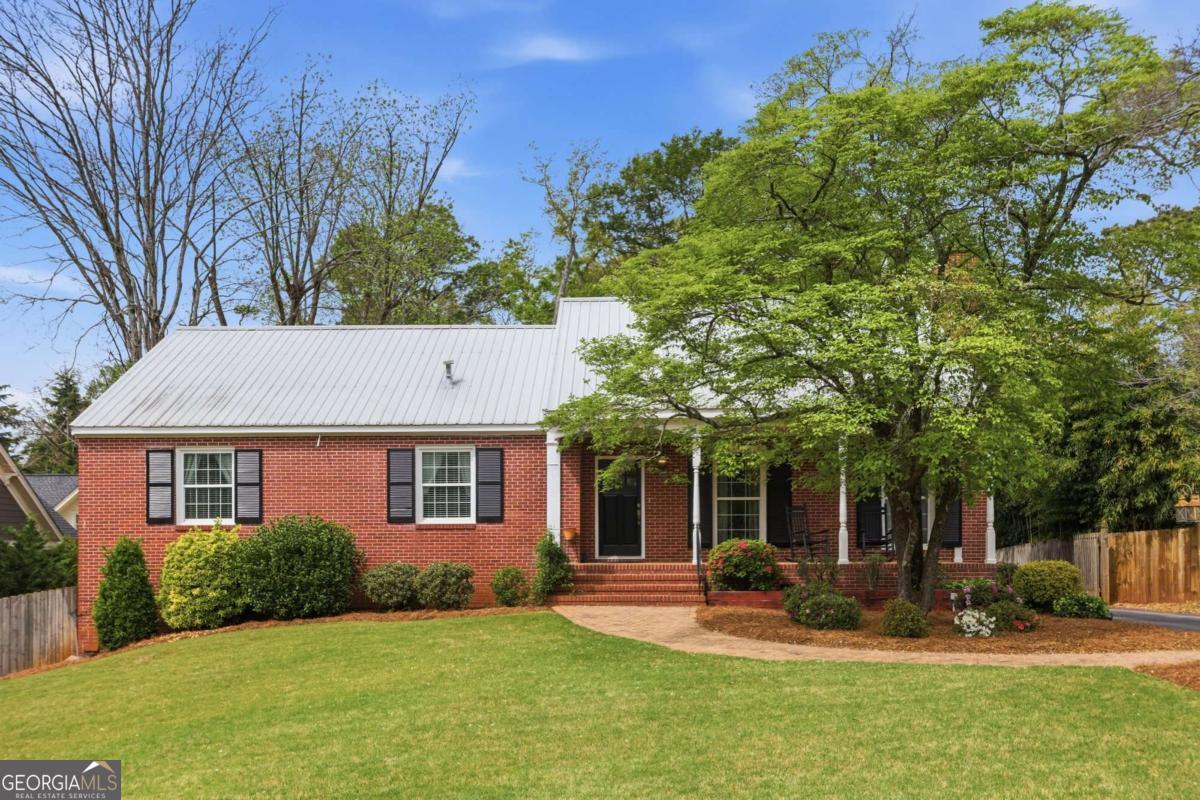 665 Iroquois Drive NE Marietta GA 30060