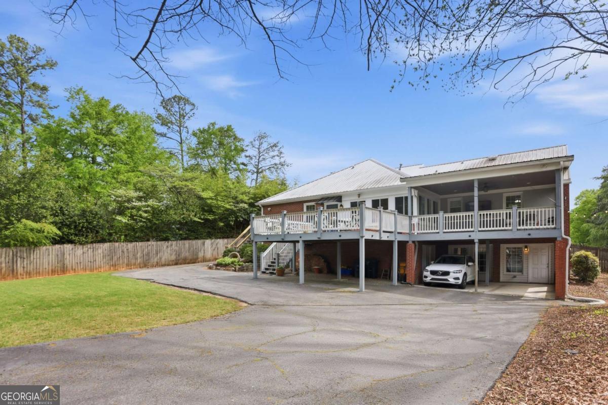 665 Iroquois Drive NE Marietta GA 30060