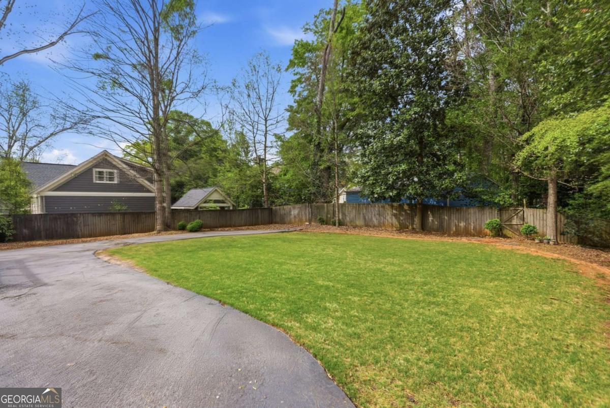 665 Iroquois Drive NE Marietta GA 30060