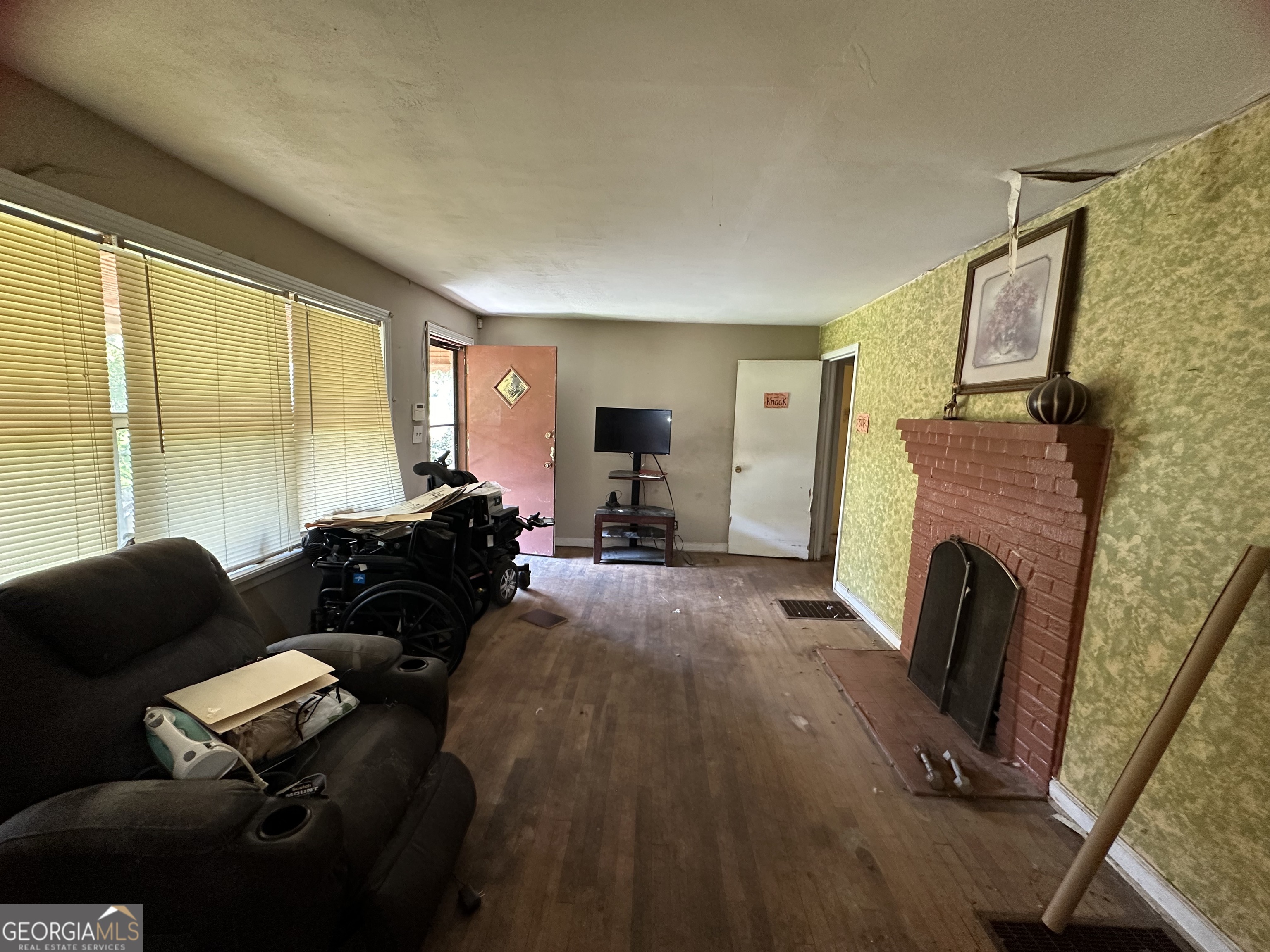 3552 Linecrest Road Ellenwood GA 30294