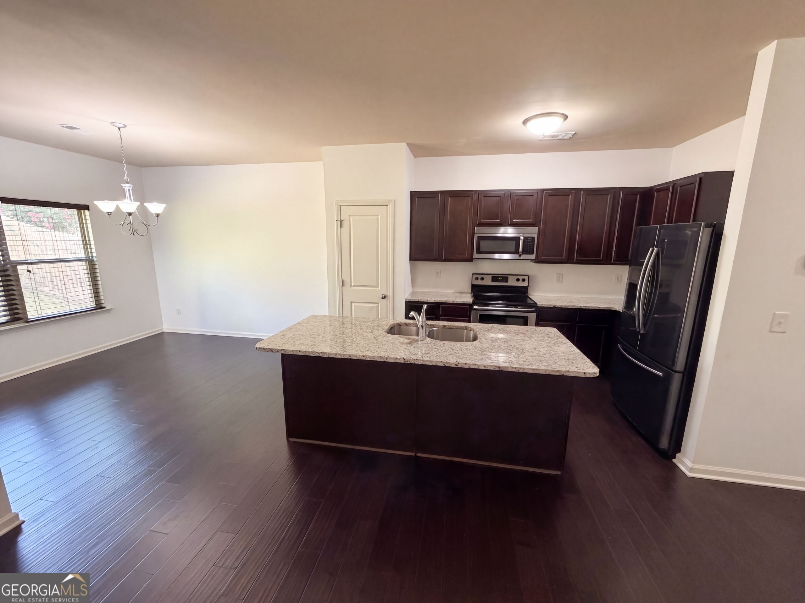 106 Southwind Circle Newnan GA 30265