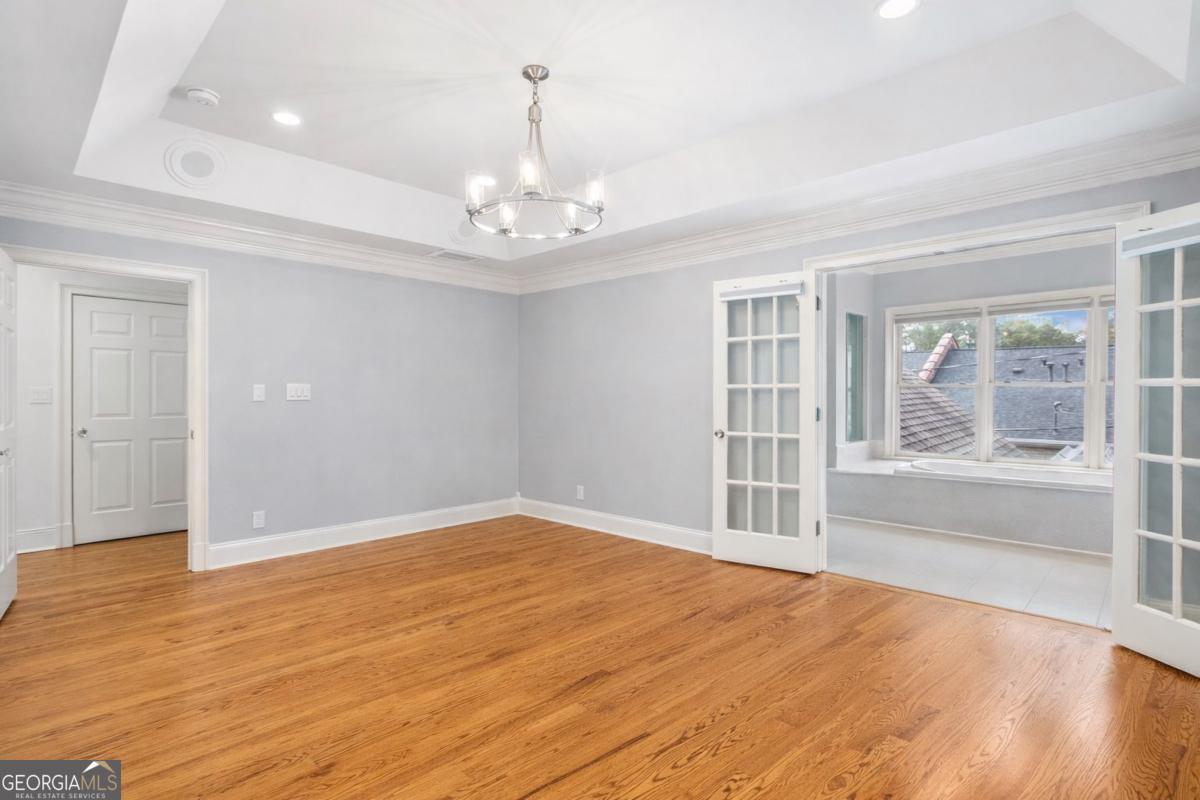 3685 Peachtree Road NE Atlanta GA 30319