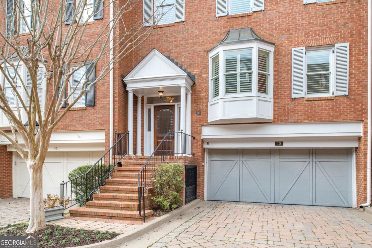 3685 Peachtree Road NE Atlanta GA 30319