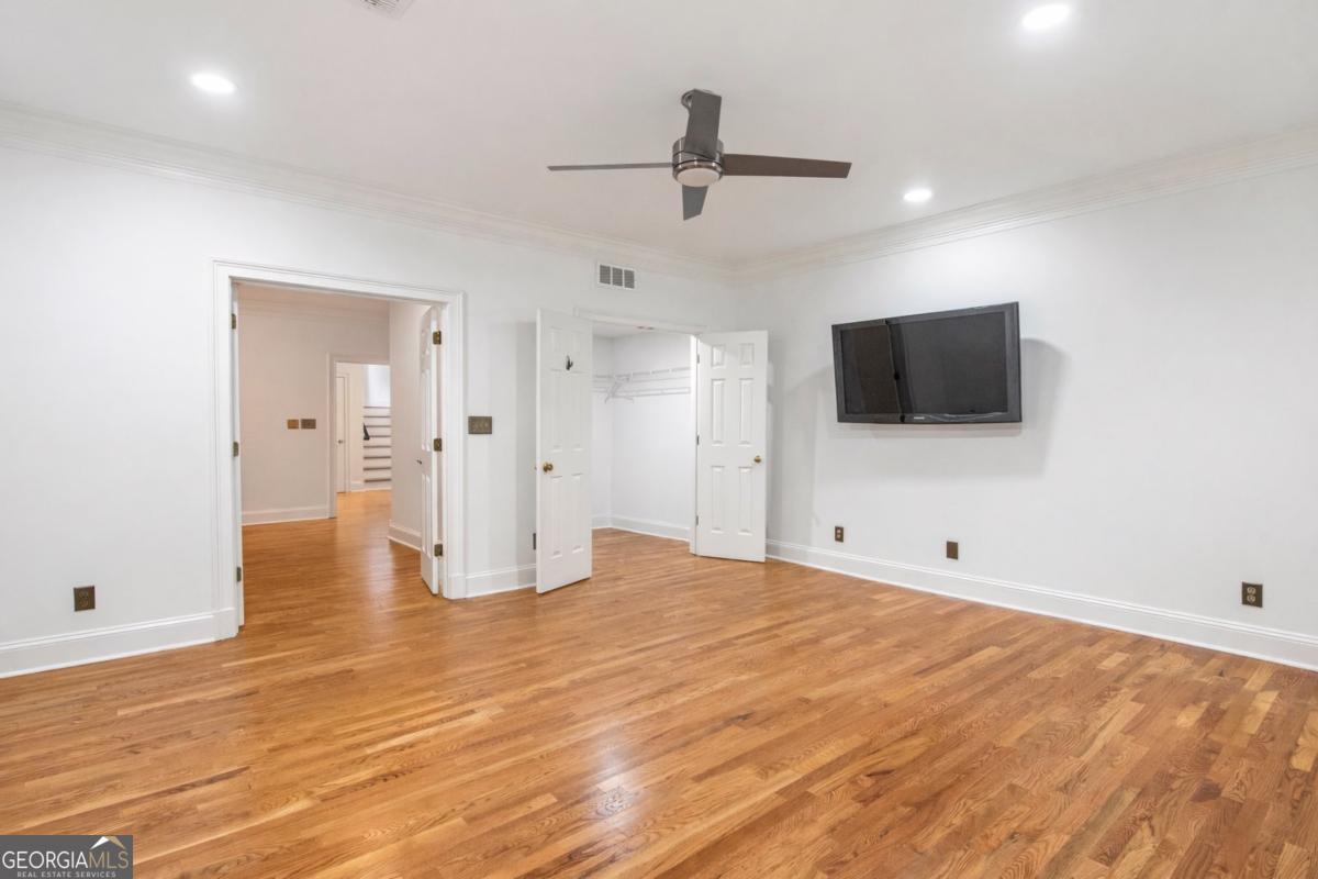 3685 Peachtree Road NE Atlanta GA 30319
