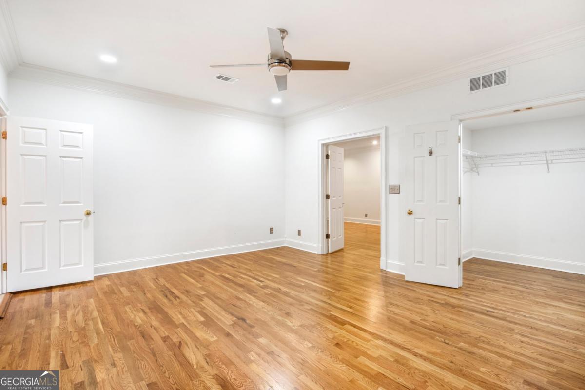 3685 Peachtree Road NE Atlanta GA 30319