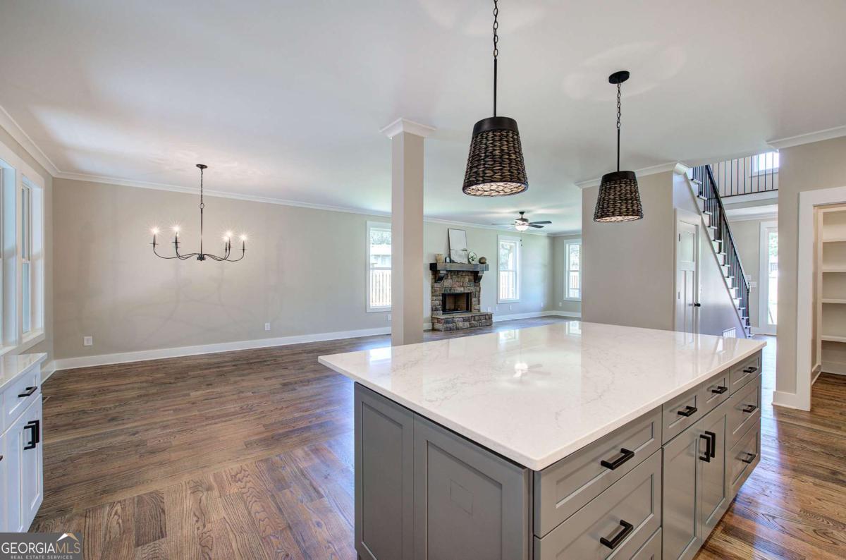 10 Dove Pointe Euharlee GA 30145