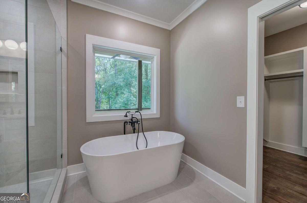 10 Dove Pointe Euharlee GA 30145