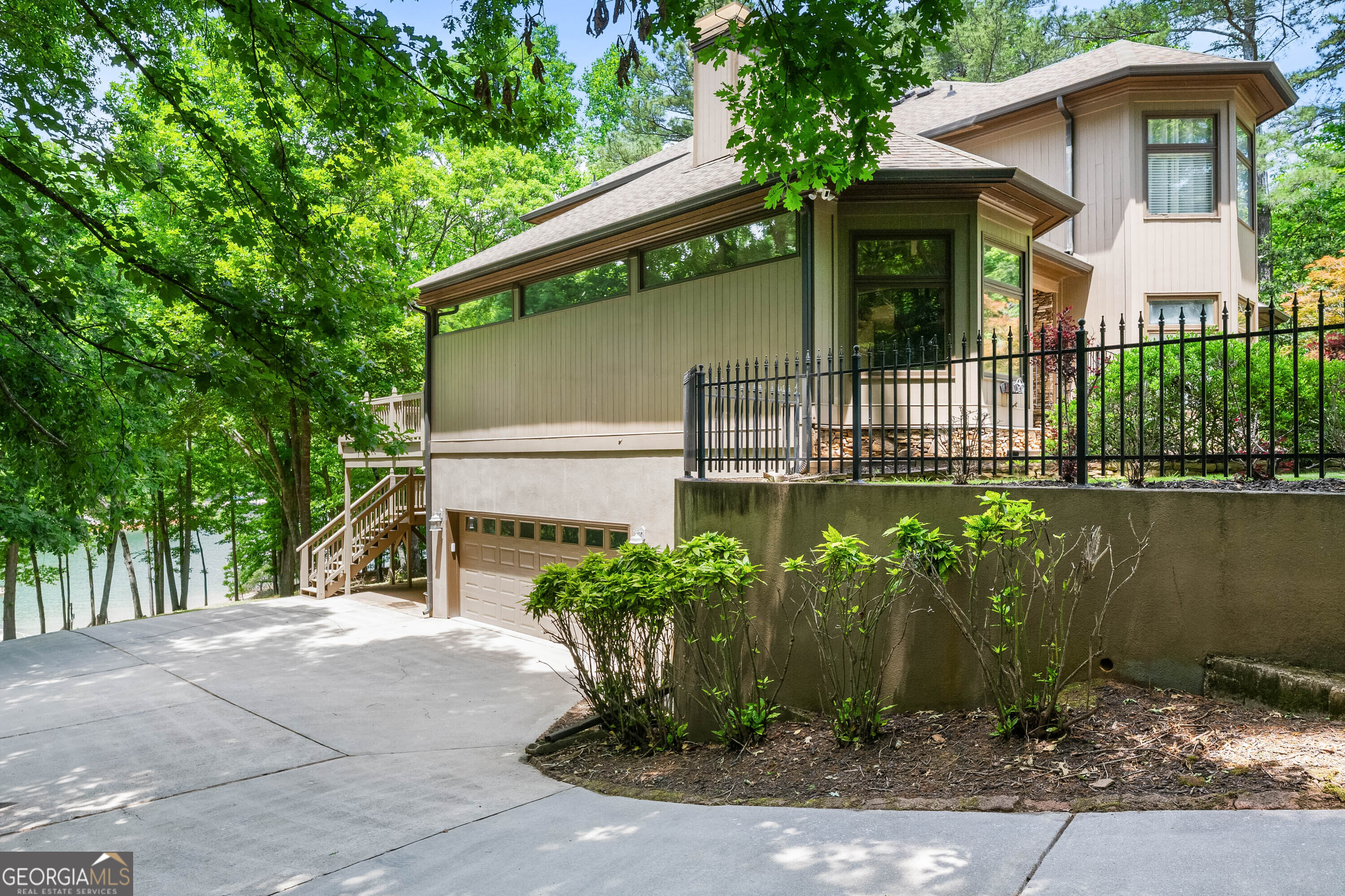 6525 Cox Drive Flowery Branch GA 30542