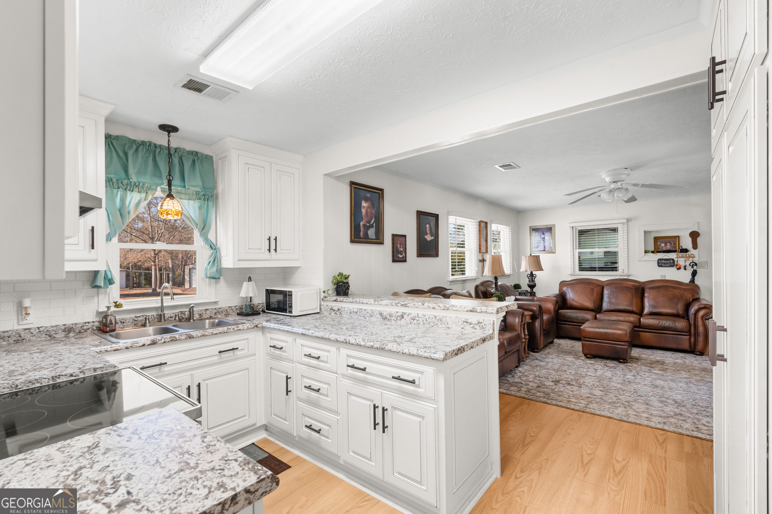 124 Pierce Avenue Swainsboro GA 30401