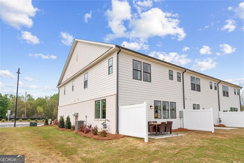 1291 Farmers Loop Austell GA 30106