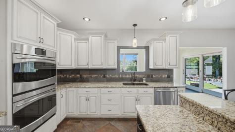 201 Lake Hills Place Trenton GA 30752
