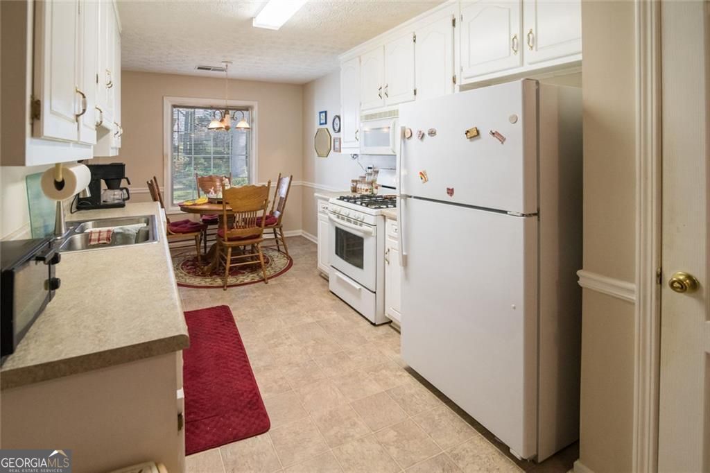 1585 Snow Hill Drive Lawrenceville GA 30045