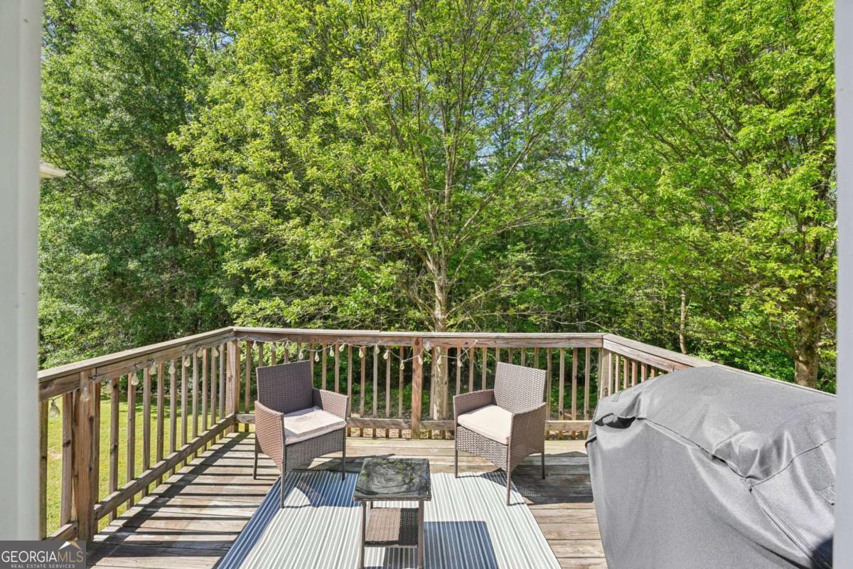 2009 Redwood Trace Ellenwood GA 30294