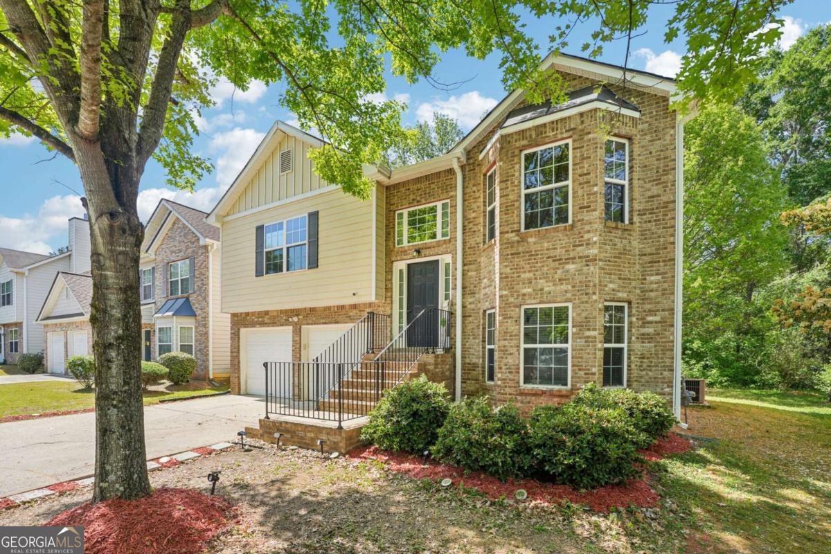 2009 Redwood Trace Ellenwood GA 30294