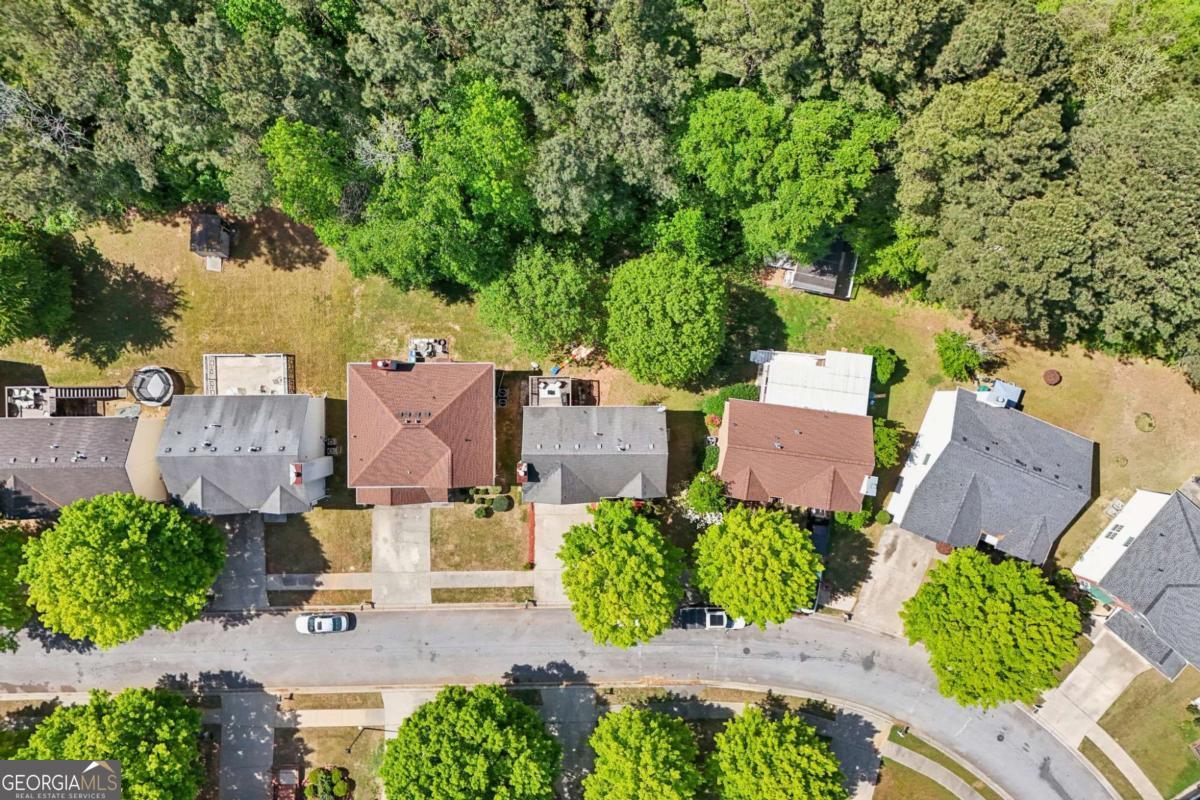 2009 Redwood Trace Ellenwood GA 30294