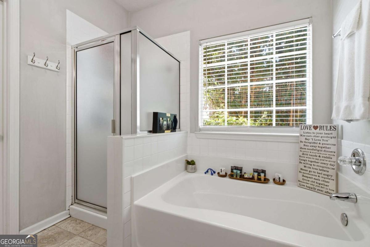 5009 Timber Hills Drive Oakwood GA 30566