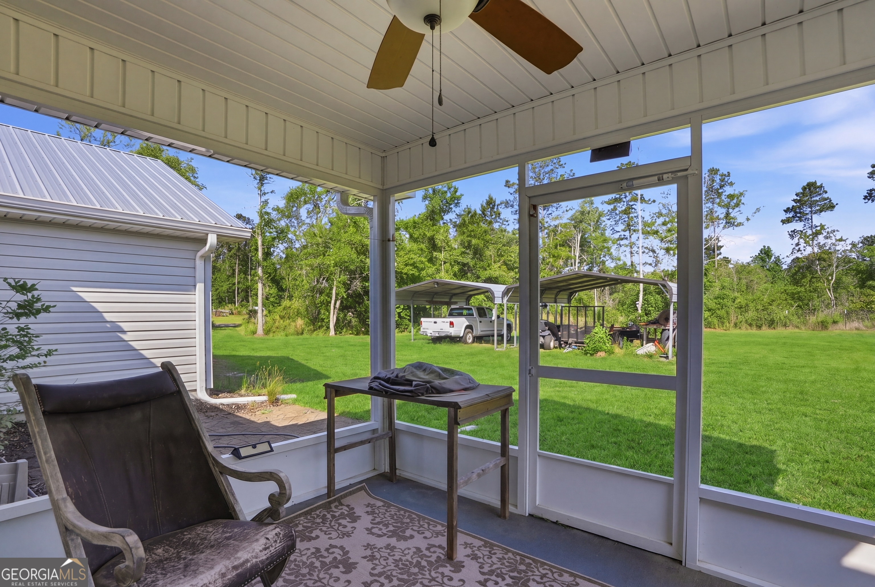 1748 Post Road Hortense GA 31543