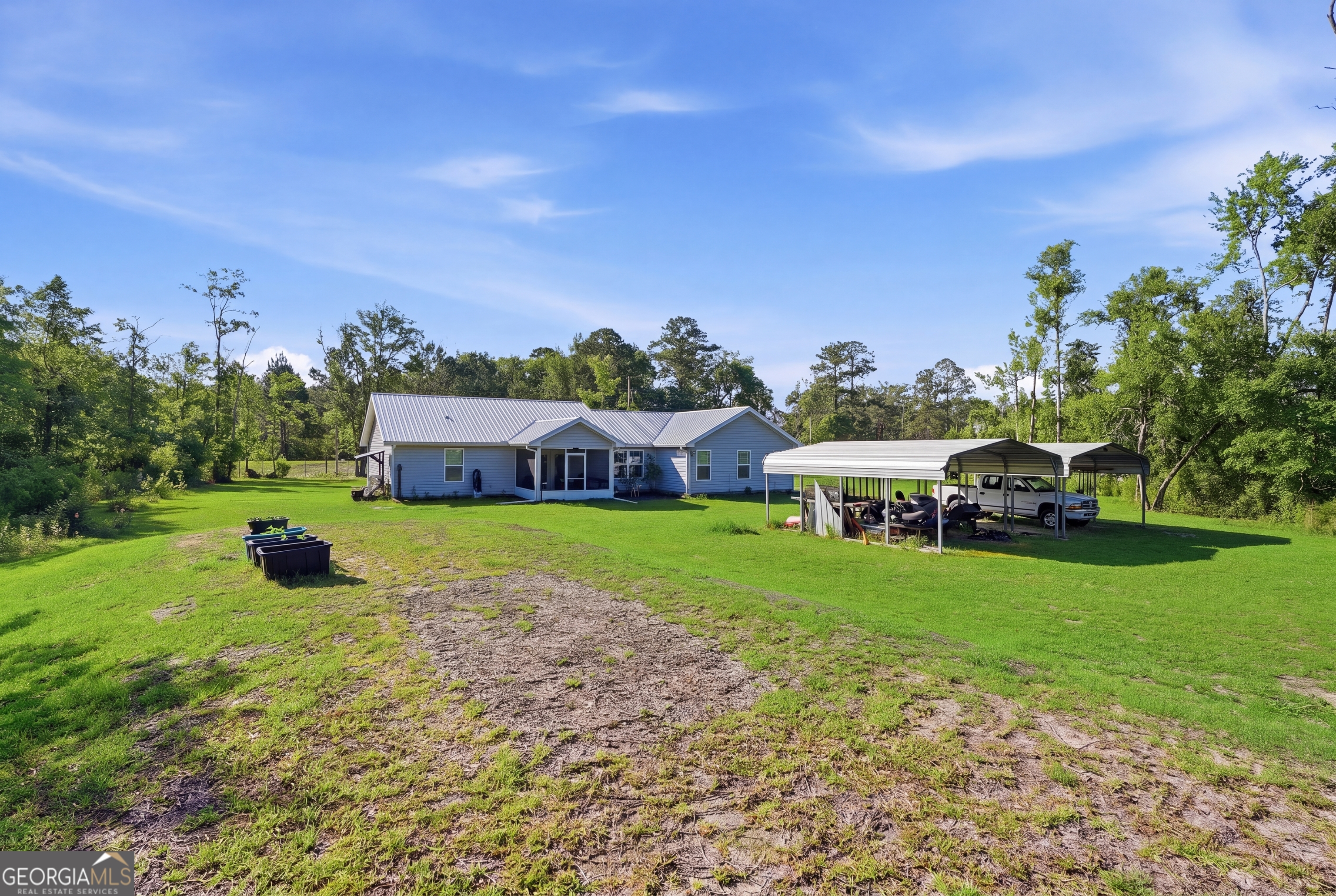 1748 Post Road Hortense GA 31543