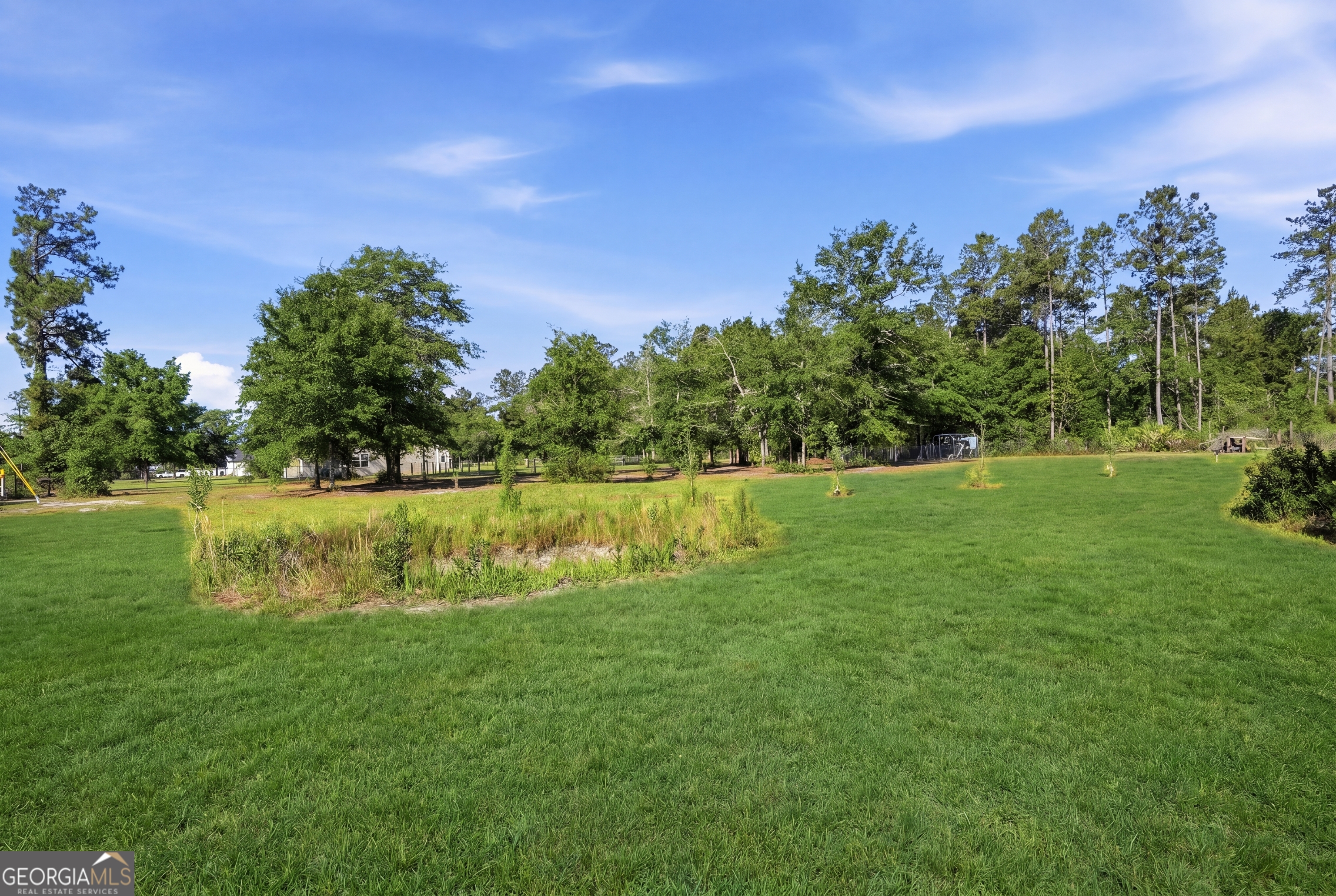 1748 Post Road Hortense GA 31543