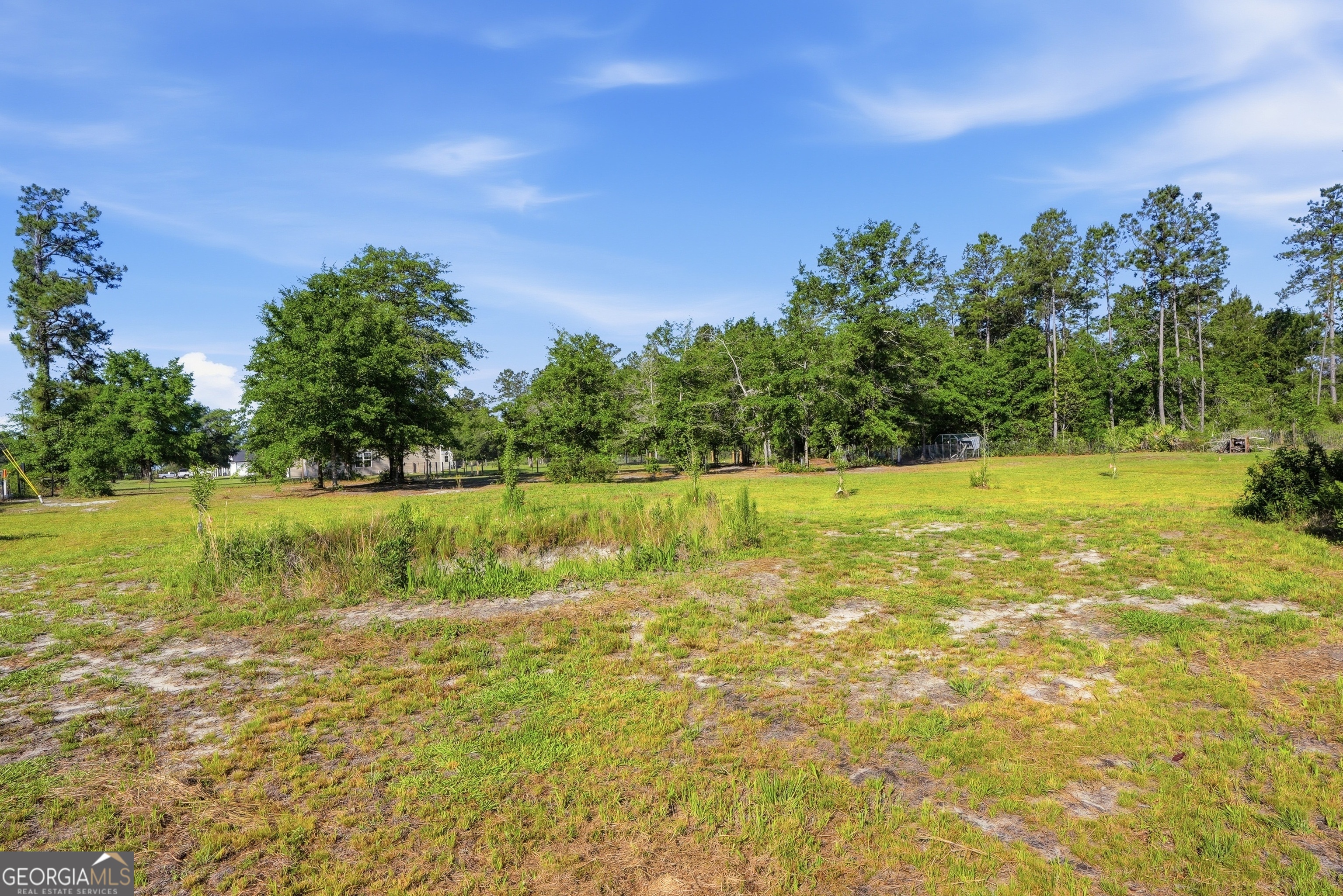 1748 Post Road Hortense GA 31543
