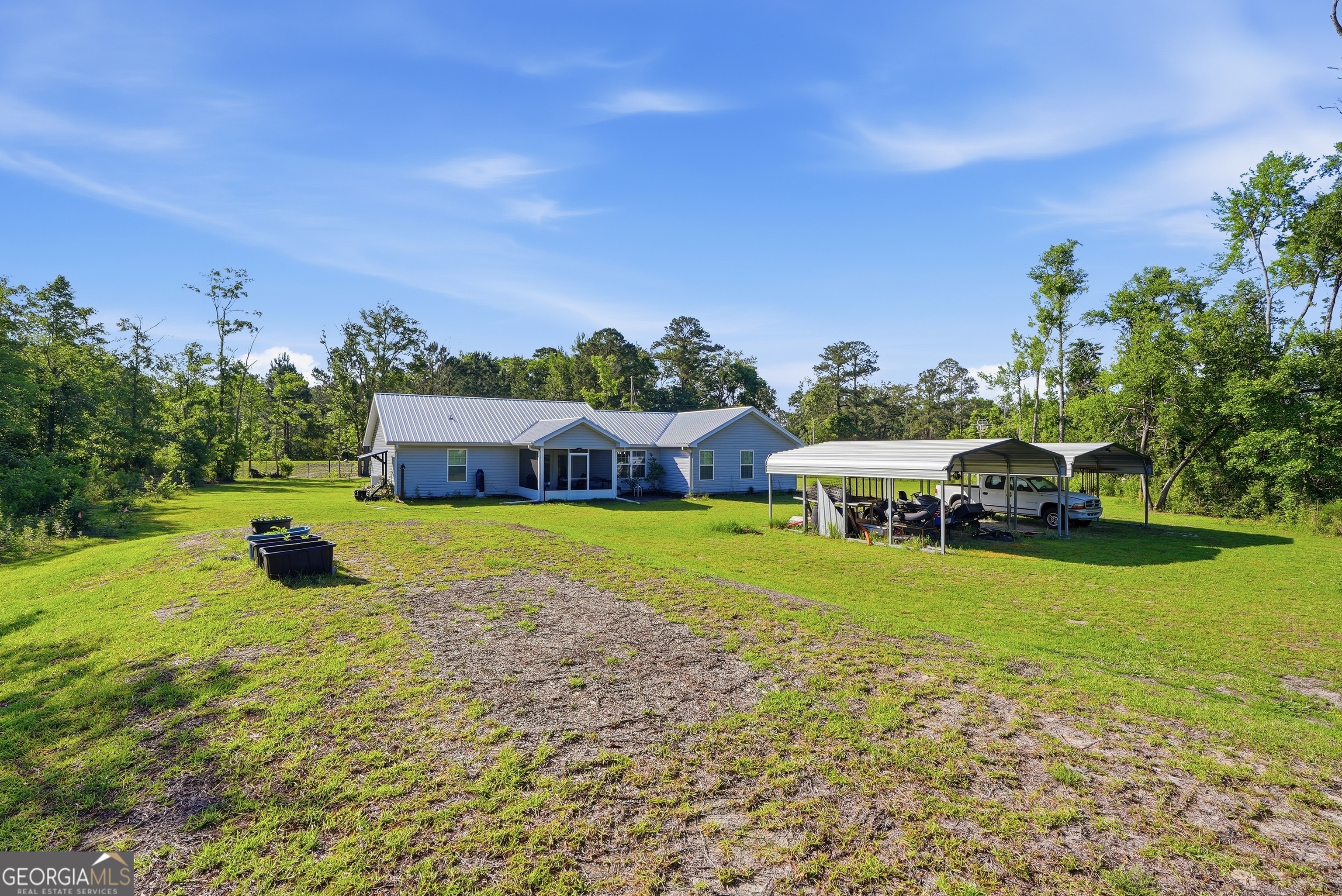 1748 Post Road Hortense GA 31543