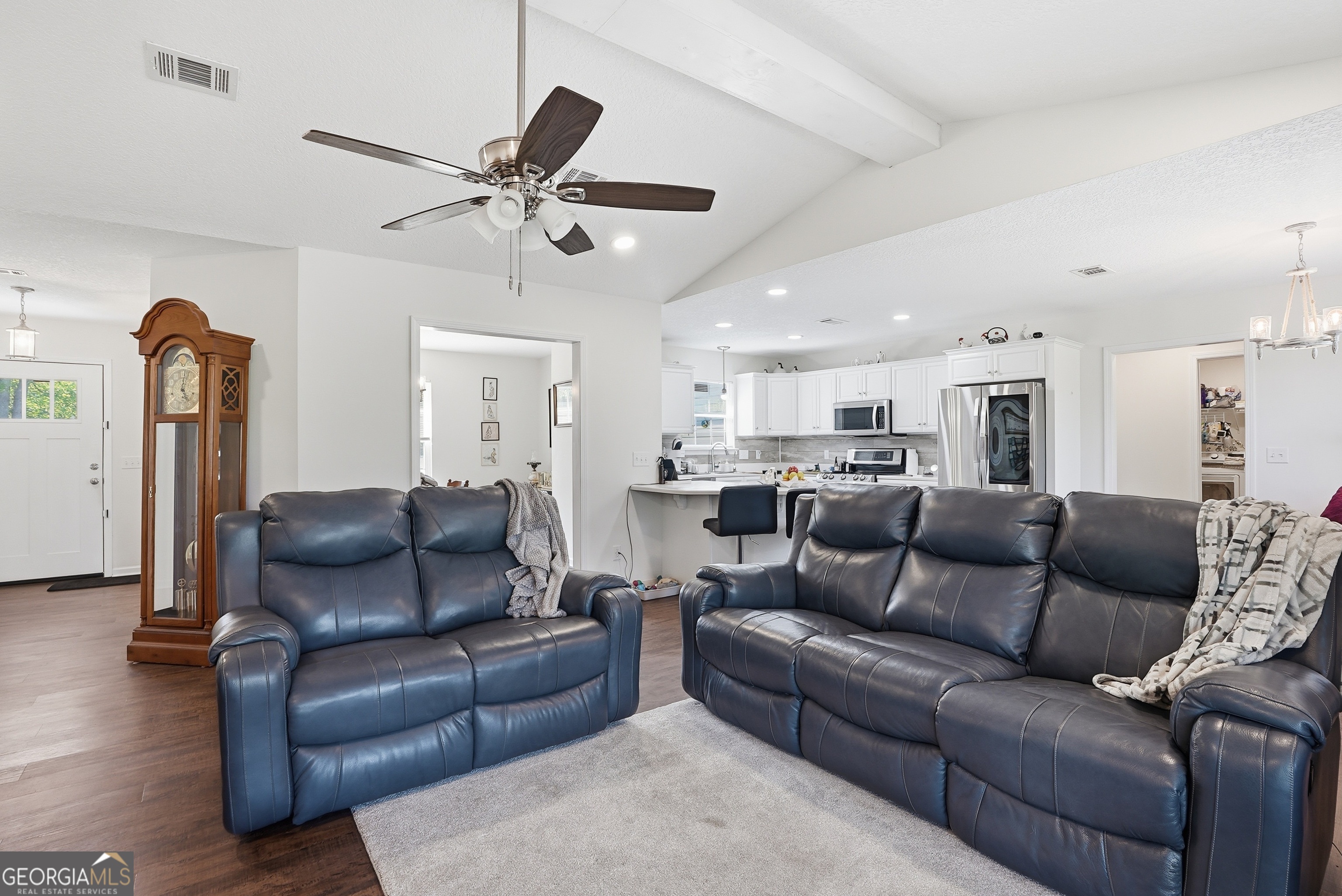 1748 Post Road Hortense GA 31543