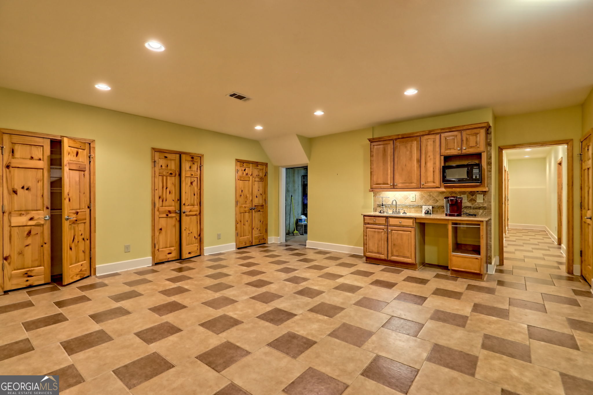 876 Whitetail Trail Clayton GA 30525