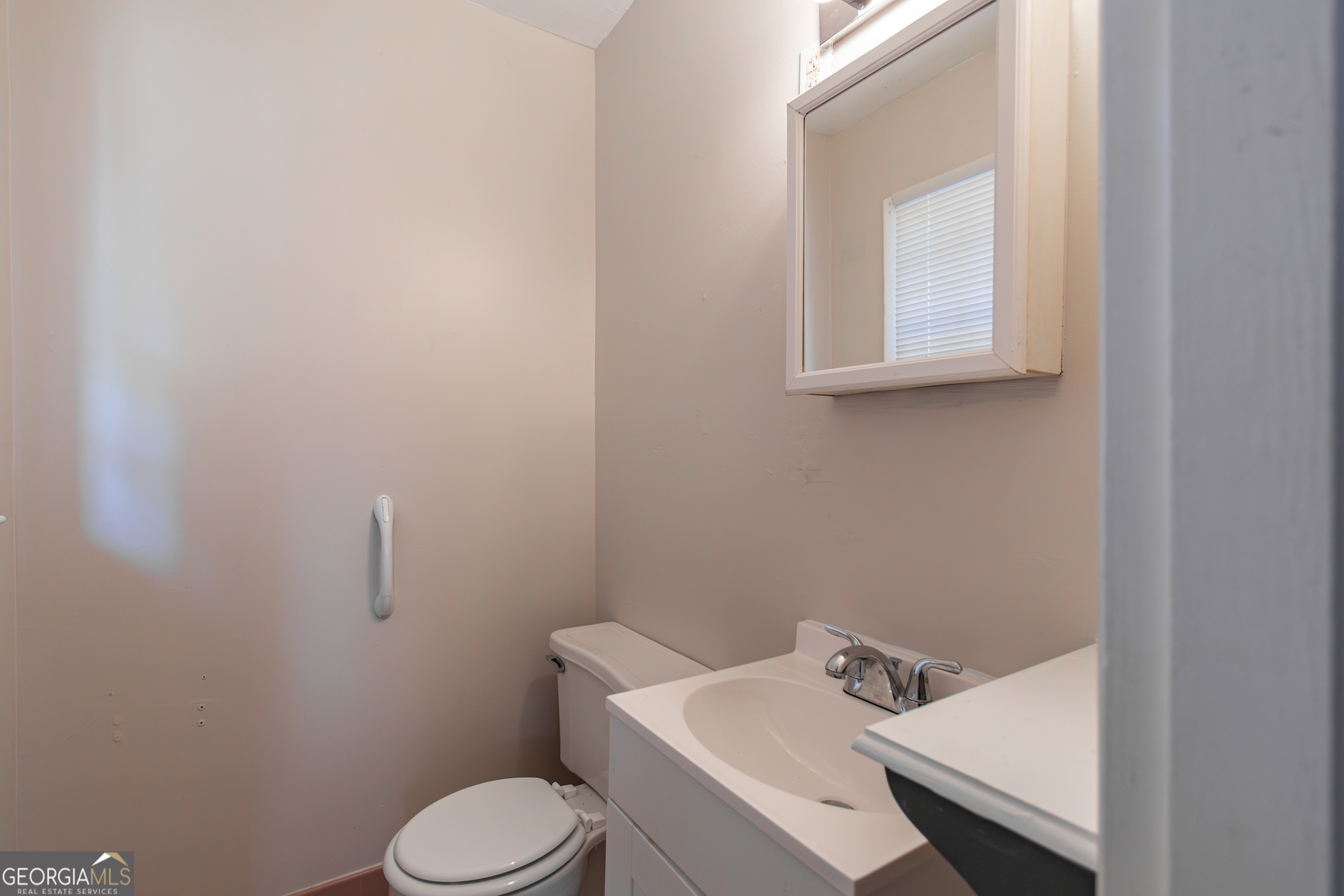 208 Bassett Street Centerville GA 31028