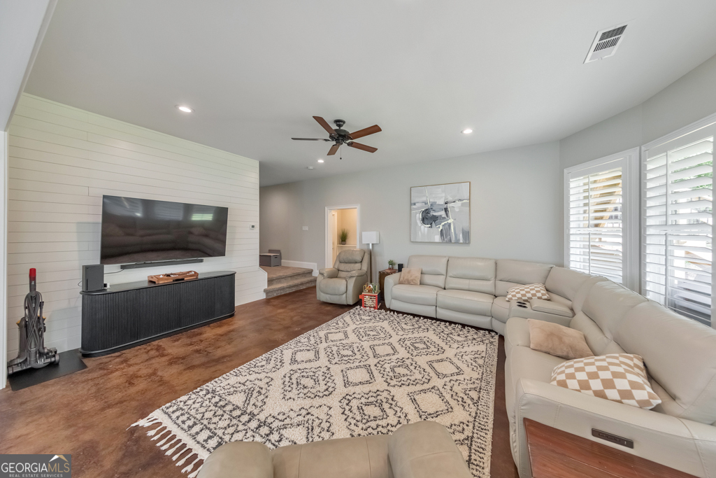 4856 Grandview Court Flowery Branch GA 30542