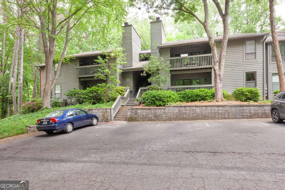403 Tuxworth Circle Decatur GA 30033