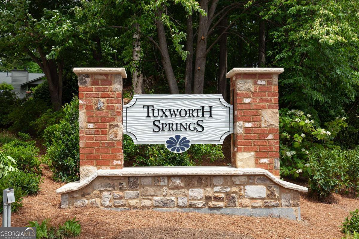 403 Tuxworth Circle Decatur GA 30033
