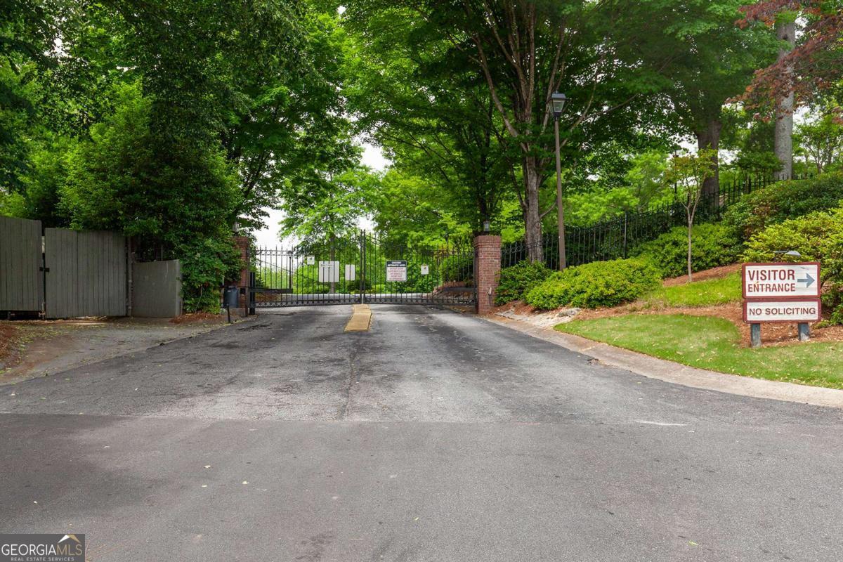 403 Tuxworth Circle Decatur GA 30033