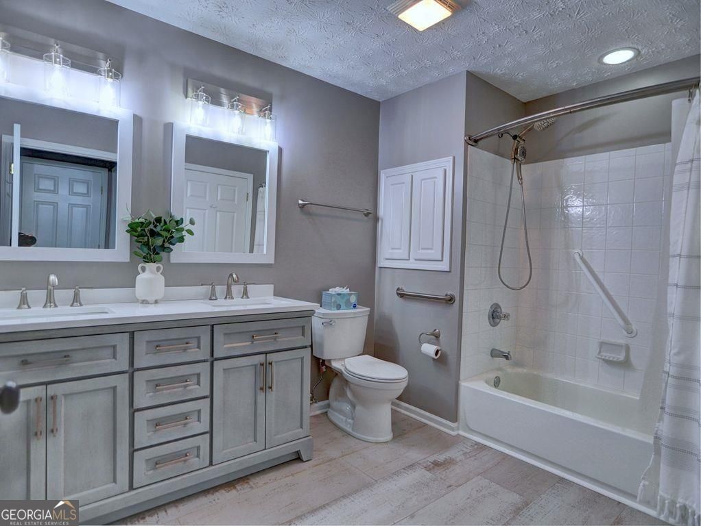 3822 Vineyards Lake Circle NW Kennesaw GA 30144