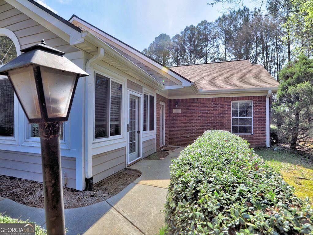 3822 Vineyards Lake Circle NW Kennesaw GA 30144