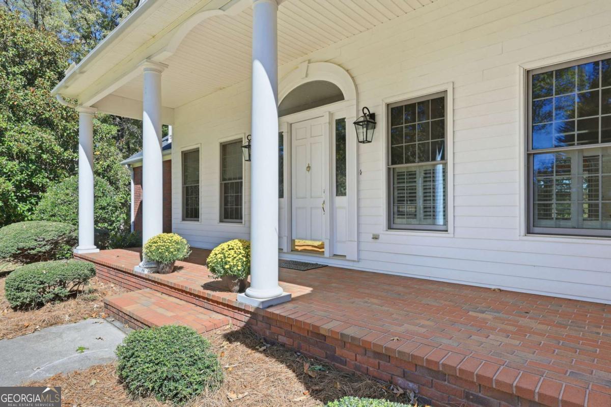 6752 Shoal Creek Road Clermont GA 30527