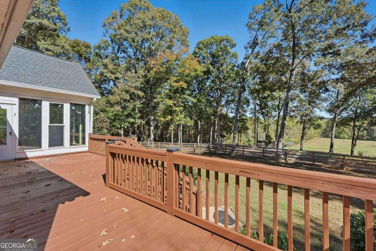 6752 Shoal Creek Road Clermont GA 30527