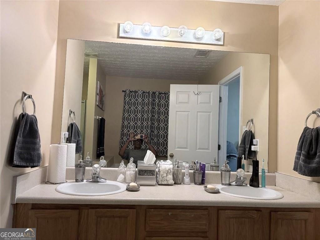 35 Pembroke Place Covington GA 30016