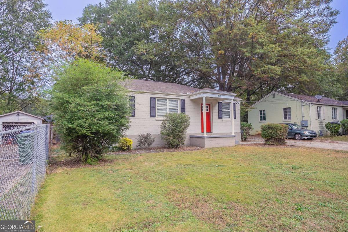 2519 Godfrey Drive NW Atlanta GA 30318