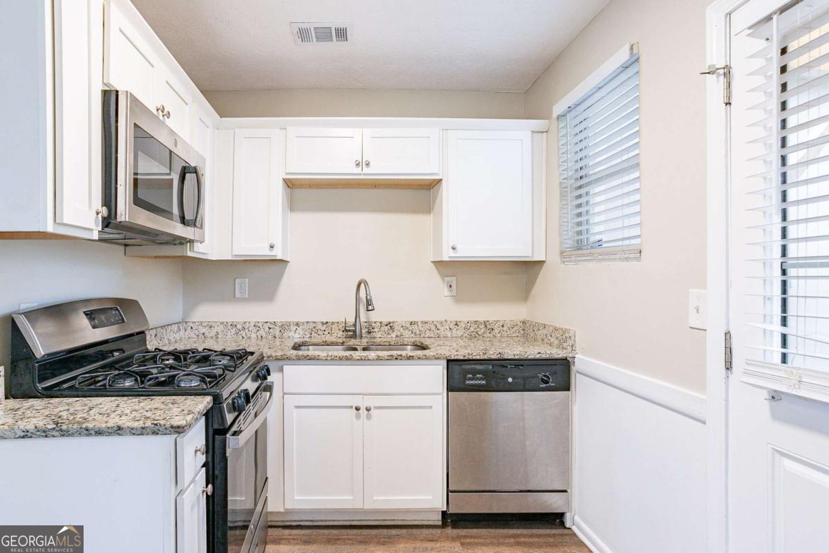 2519 Godfrey Drive NW Atlanta GA 30318