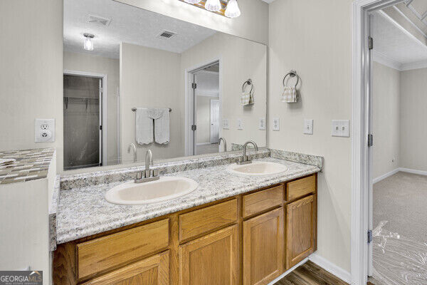 4230 Crestside Ridge Snellville GA 30039
