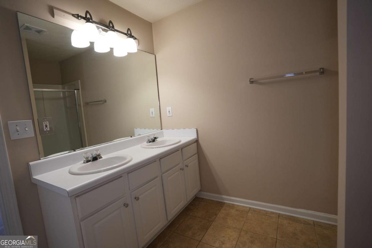 1577 River Main Court Lawrenceville GA 30046