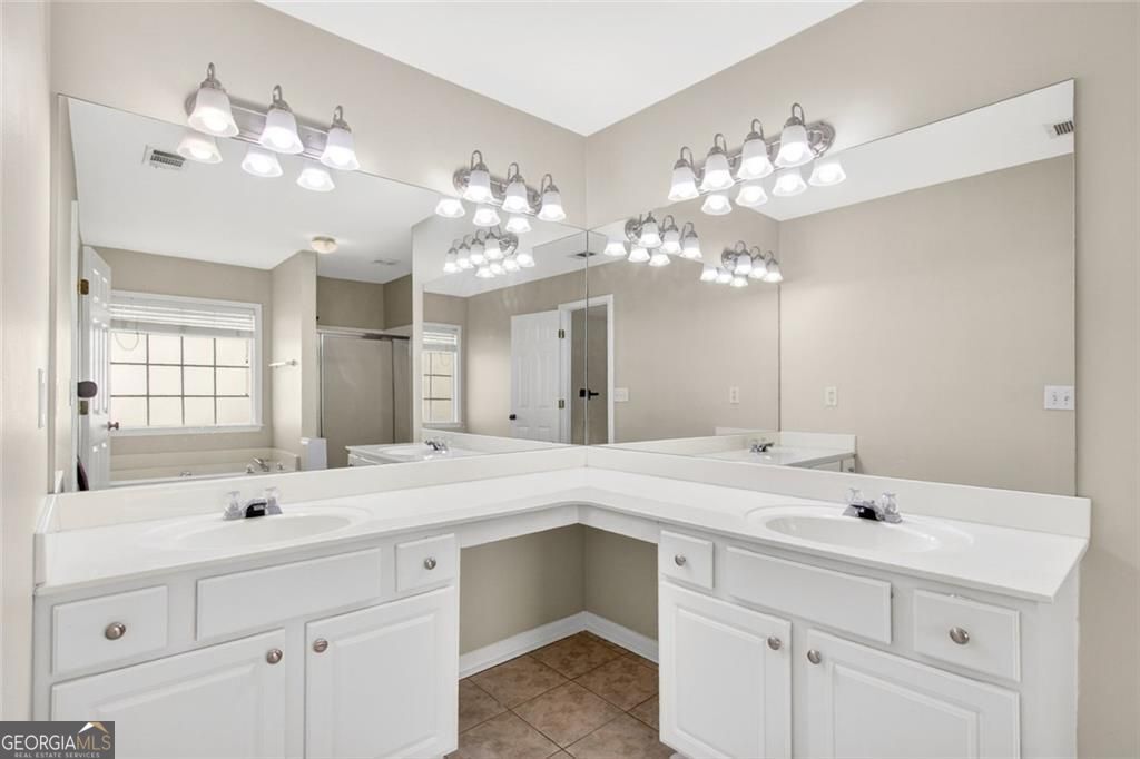 5068 Bright Hampton Drive SE Atlanta GA 30339
