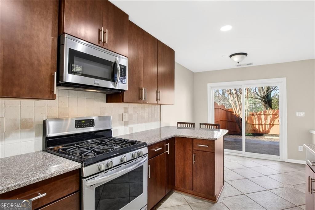 5068 Bright Hampton Drive SE Atlanta GA 30339