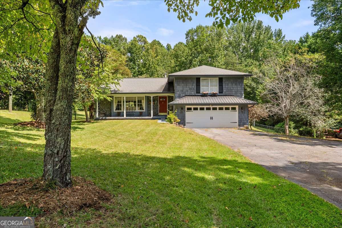 1033 Davenport Circle Powder Springs GA 30127