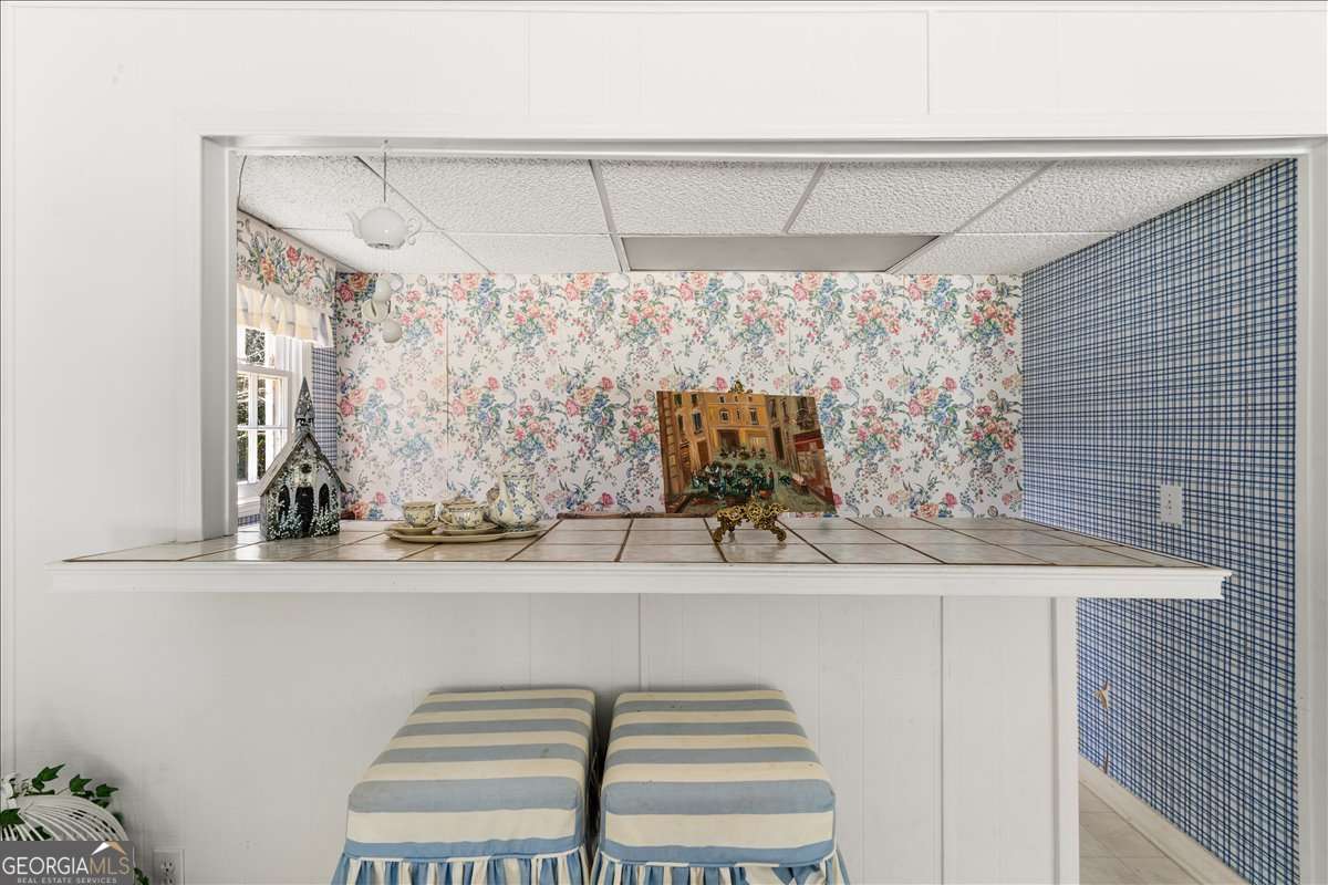 1033 Davenport Circle Powder Springs GA 30127